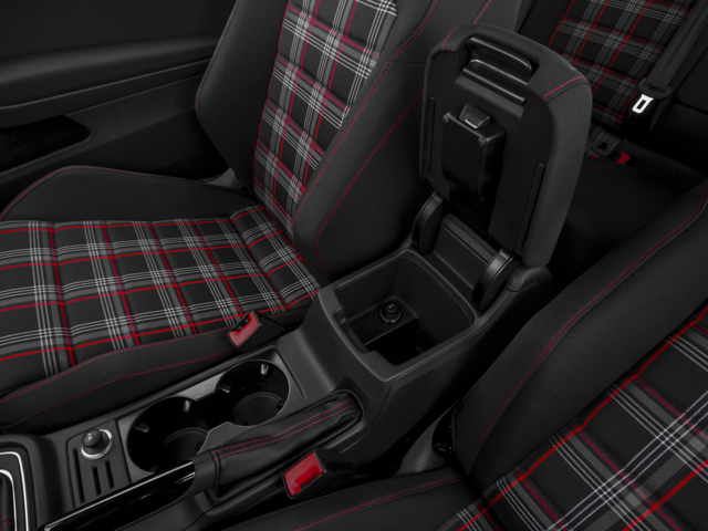 2016 Volkswagen Golf GTI SE w/Performance Package