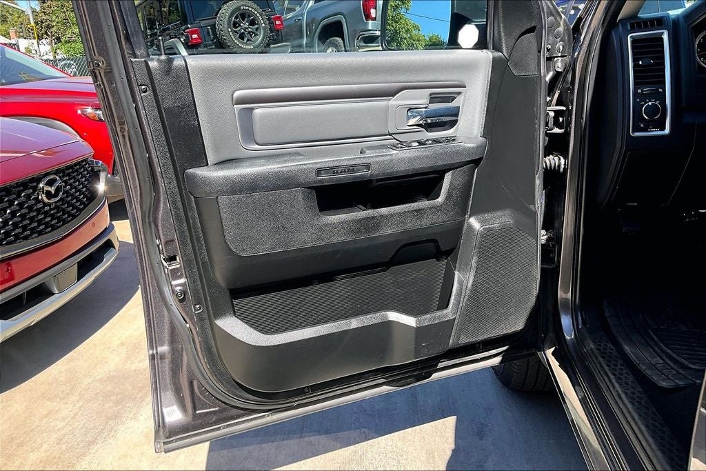 2021 RAM 1500 Classic SLT