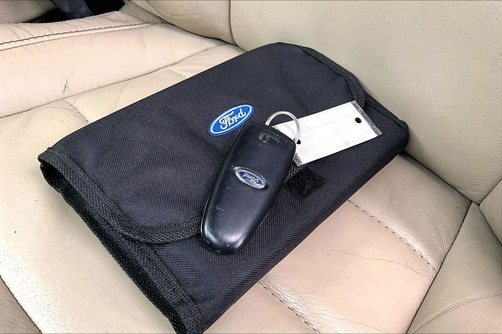 2015 Ford Taurus SEL