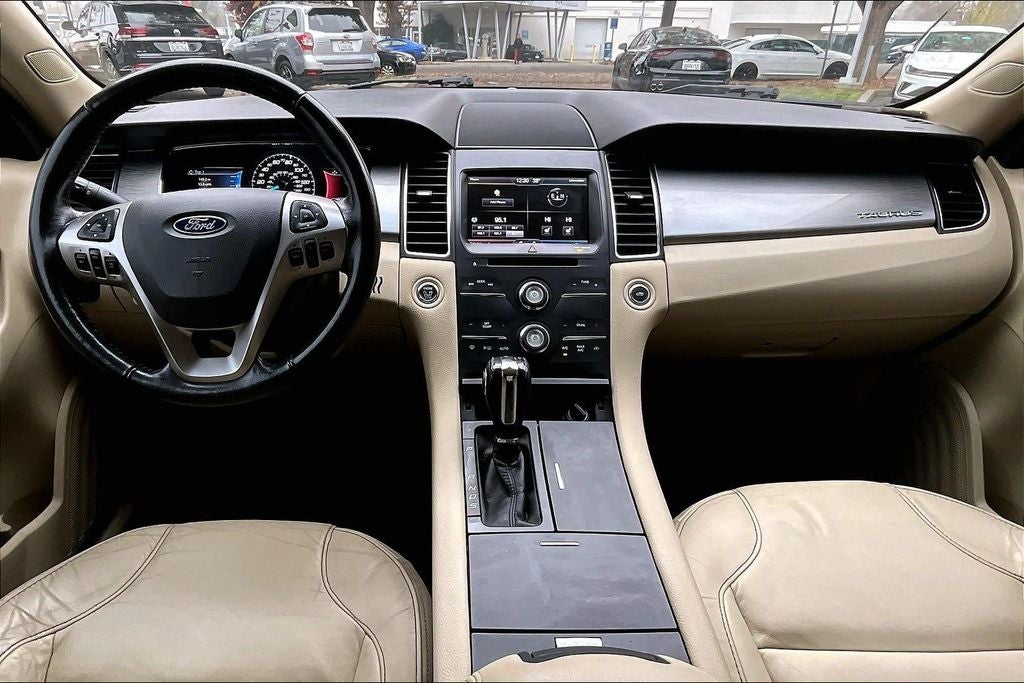 2015 Ford Taurus SEL