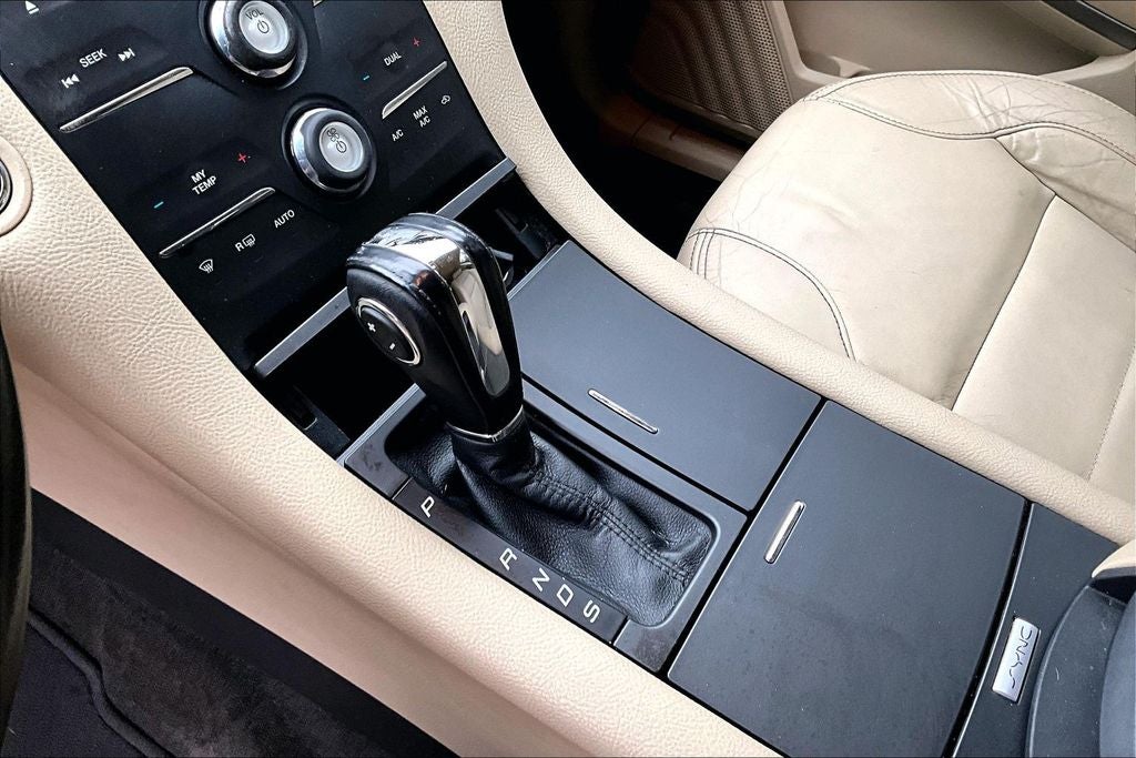 2015 Ford Taurus SEL