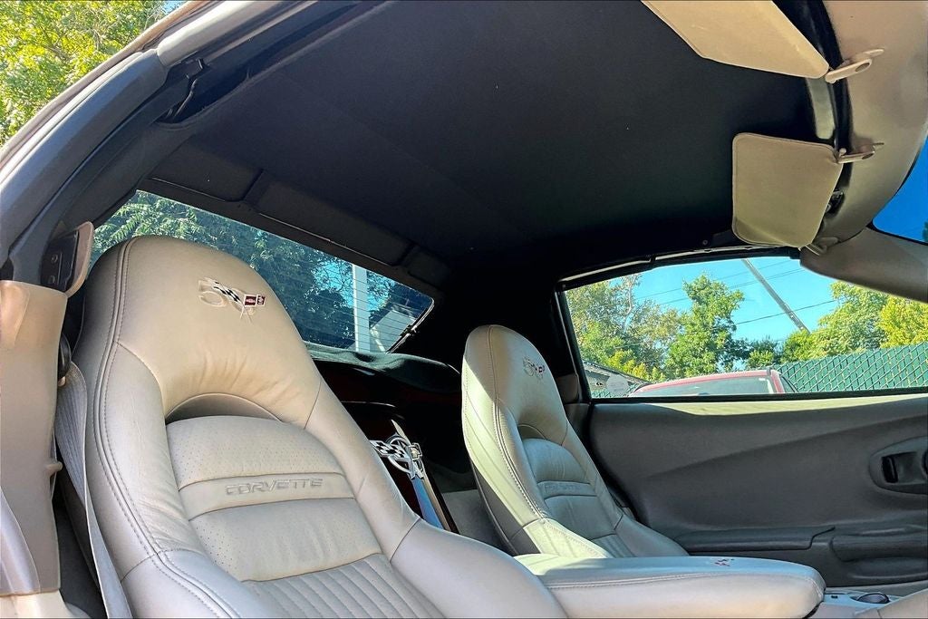 2003 Chevrolet Corvette Base