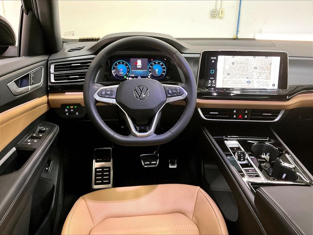 2026 Volkswagen Atlas Cross Sport 2.0T SEL R-Line Black