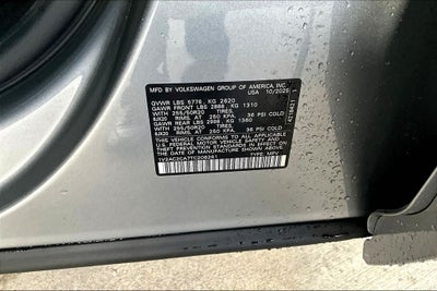 2026 Volkswagen Atlas Cross Sport 2.0T SEL R-Line Black