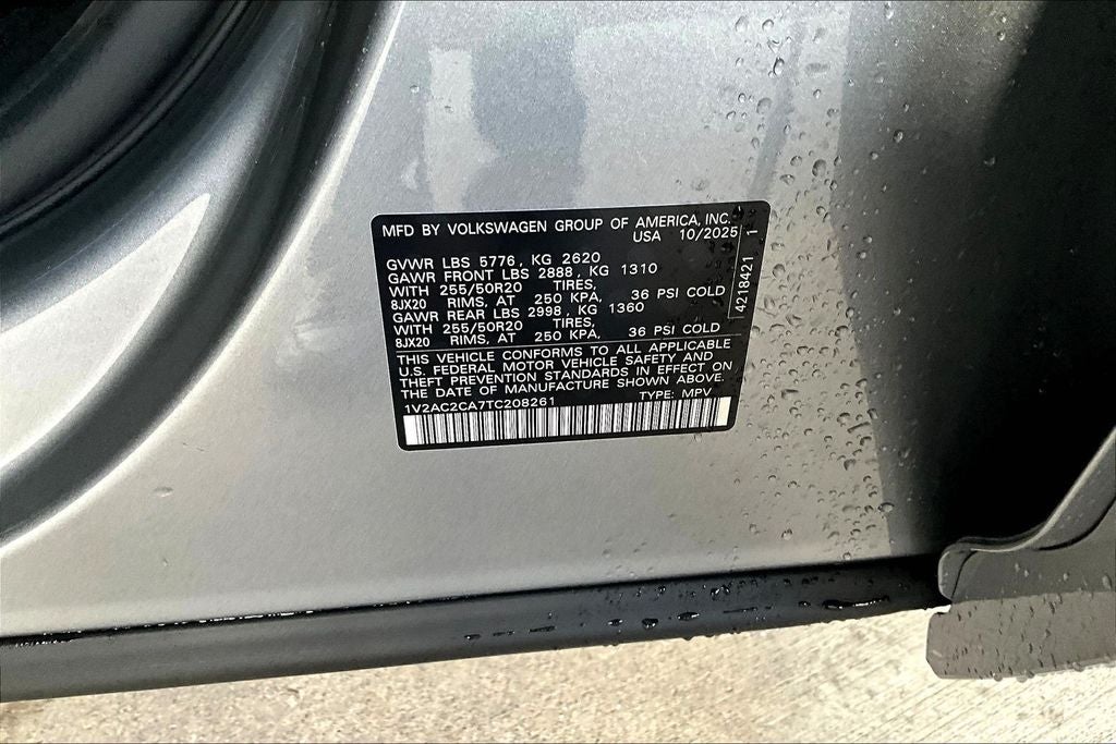 2026 Volkswagen Atlas Cross Sport 2.0T SEL R-Line Black