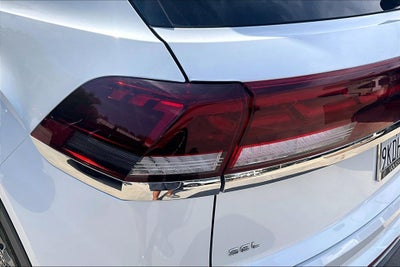 2024 Volkswagen Atlas Cross Sport 2.0T SEL R-Line