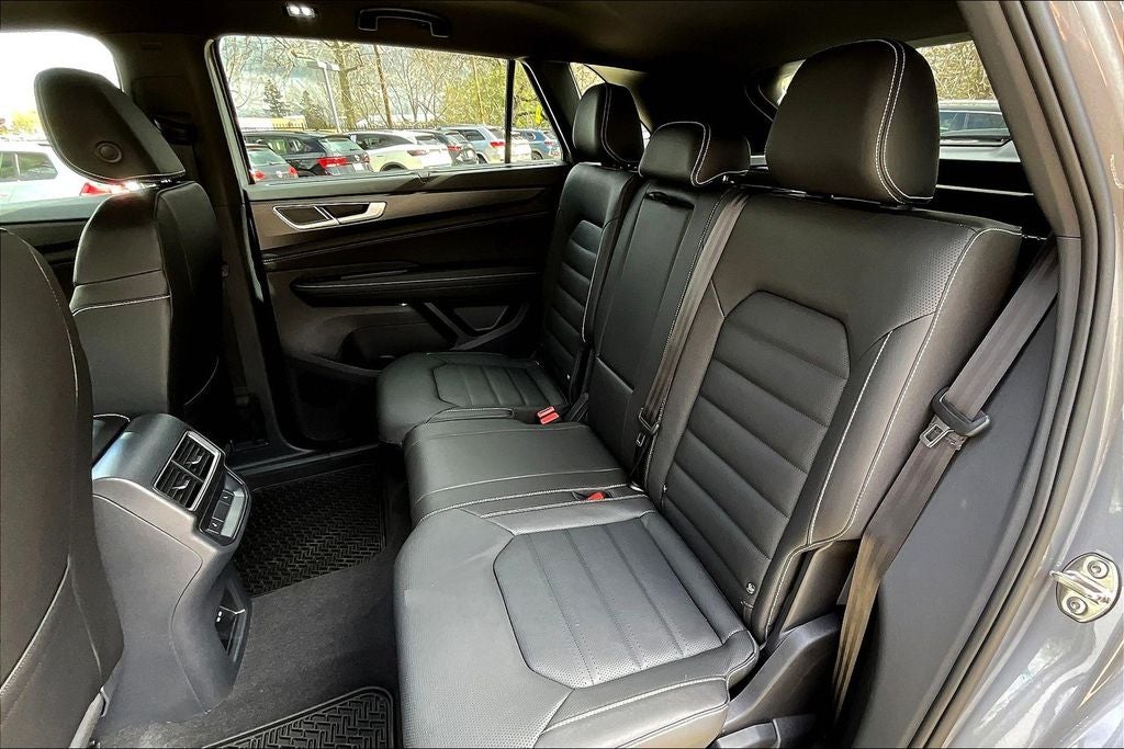 2025 Volkswagen Atlas Cross Sport 2.0T SEL