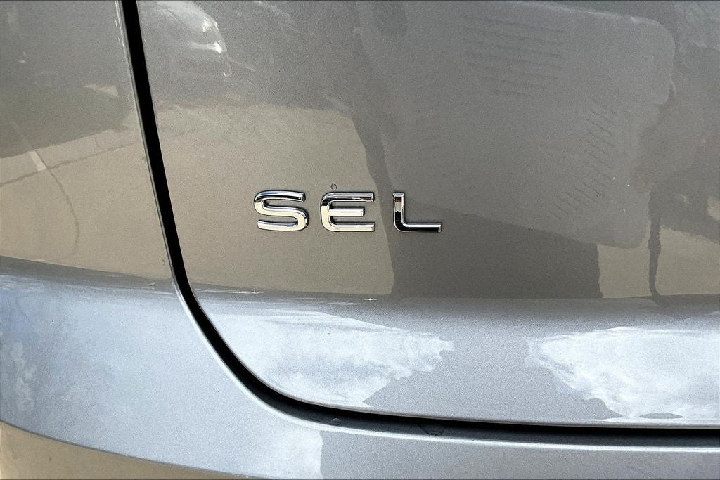 2025 Volkswagen Atlas Cross Sport 2.0T SEL