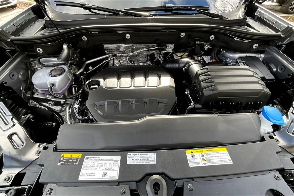 2025 Volkswagen Atlas Cross Sport 2.0T SEL