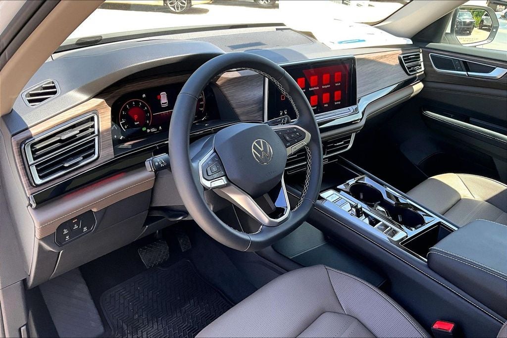2026 Volkswagen Atlas 2.0T SEL