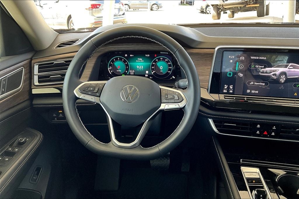 2025 Volkswagen Atlas 2.0T SEL