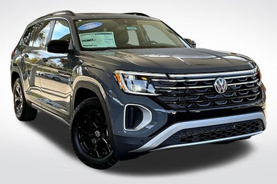 2026 Volkswagen Atlas 2.0T Peak Edition