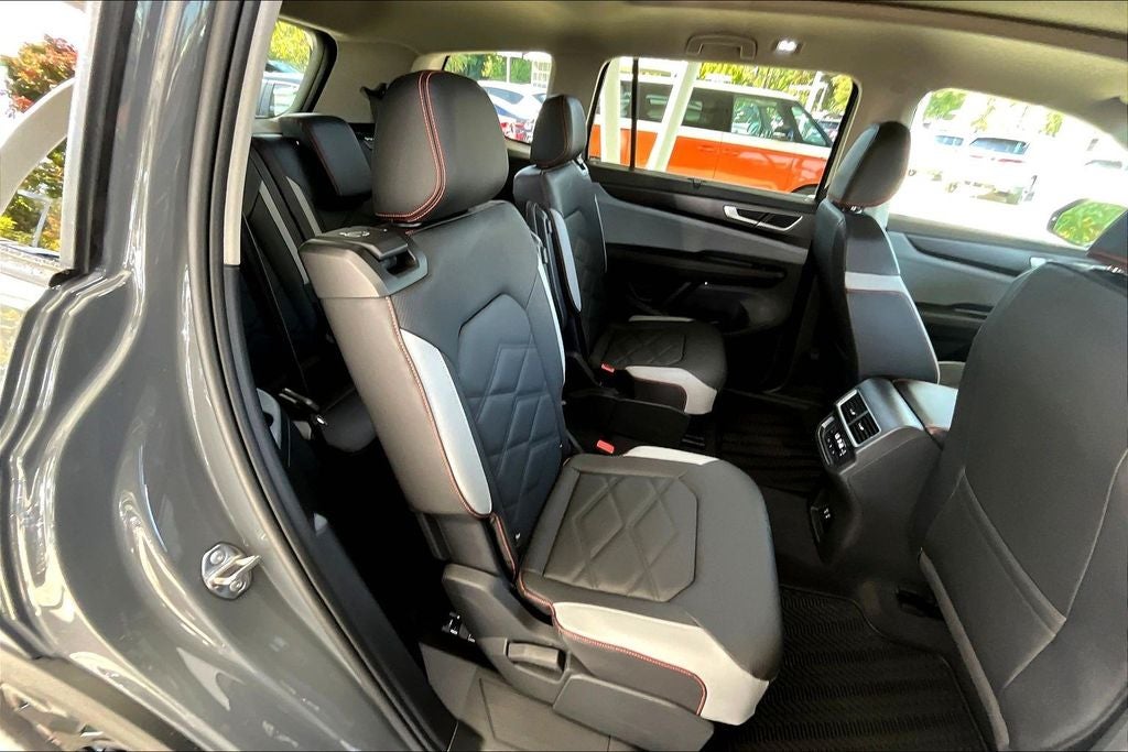 2026 Volkswagen Atlas 2.0T Peak Edition