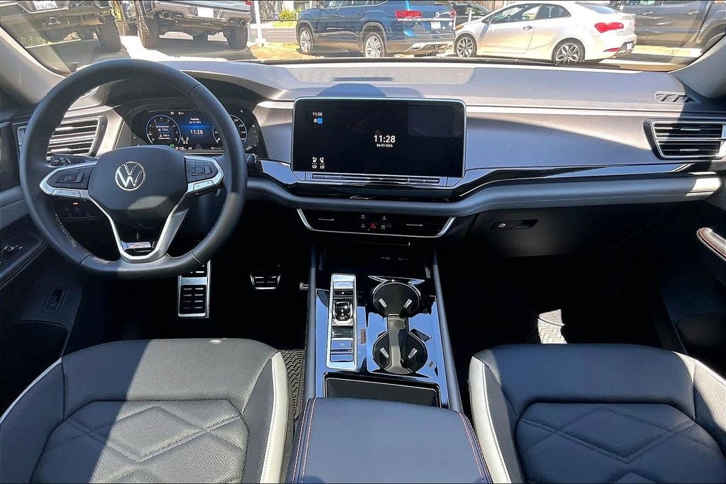 2026 Volkswagen Atlas 2.0T Peak Edition