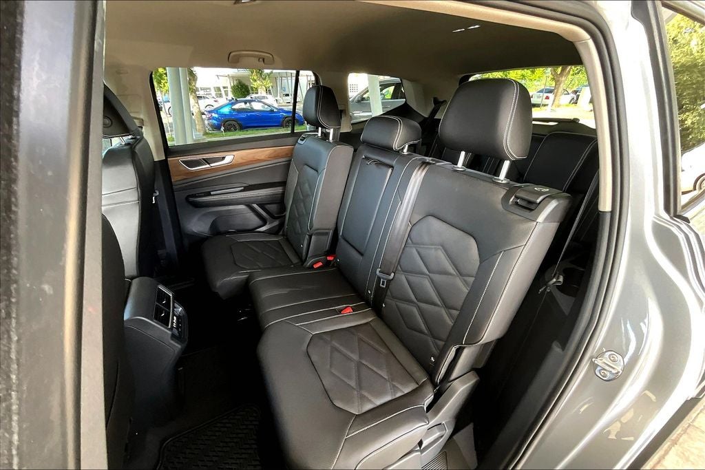 2026 Volkswagen Atlas 2.0T SE