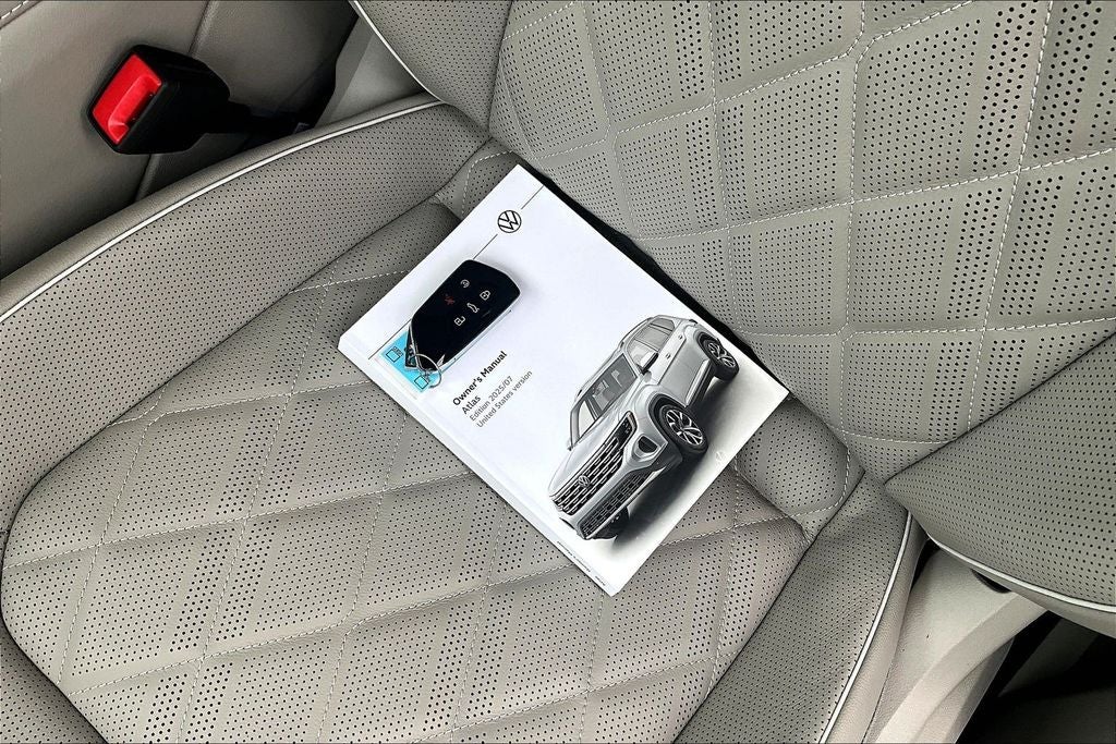 2026 Volkswagen Atlas 2.0T SEL Premium R-Line