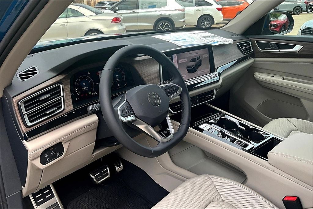 2026 Volkswagen Atlas 2.0T SEL Premium R-Line