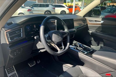 2024 Volkswagen Atlas 2.0T SEL Premium R-Line