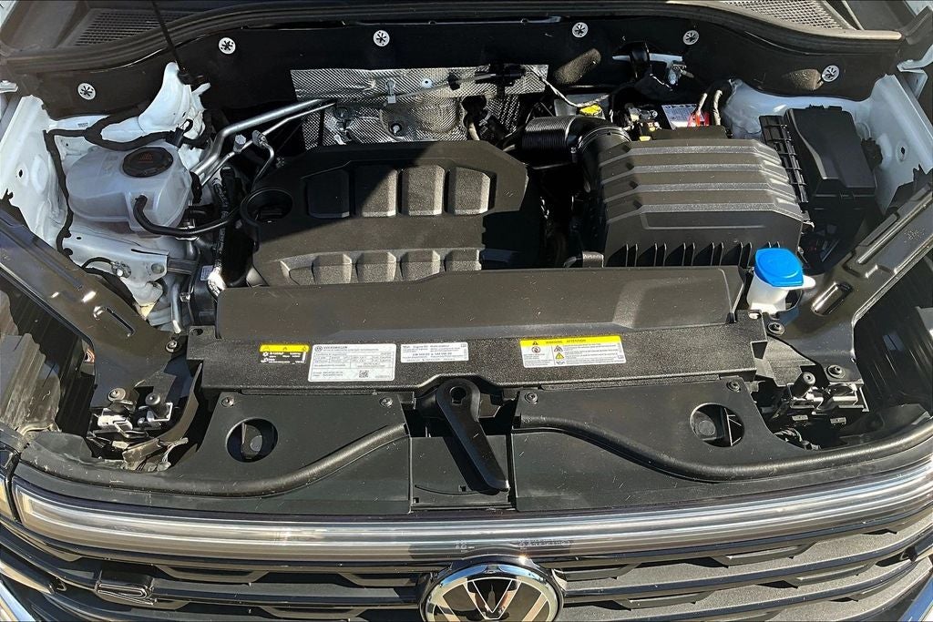 2024 Volkswagen Atlas 2.0T SEL Premium R-Line