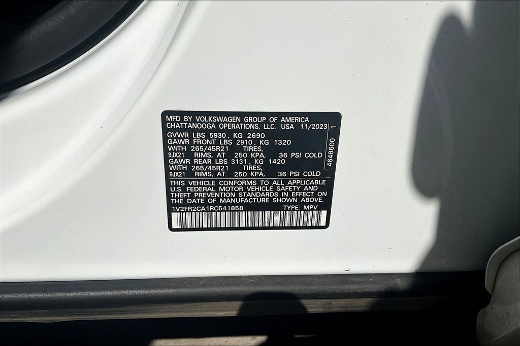 2024 Volkswagen Atlas 2.0T SEL Premium R-Line