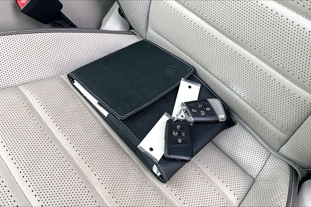 2022 Volkswagen Atlas 3.6L V6 SEL Premium R-Line