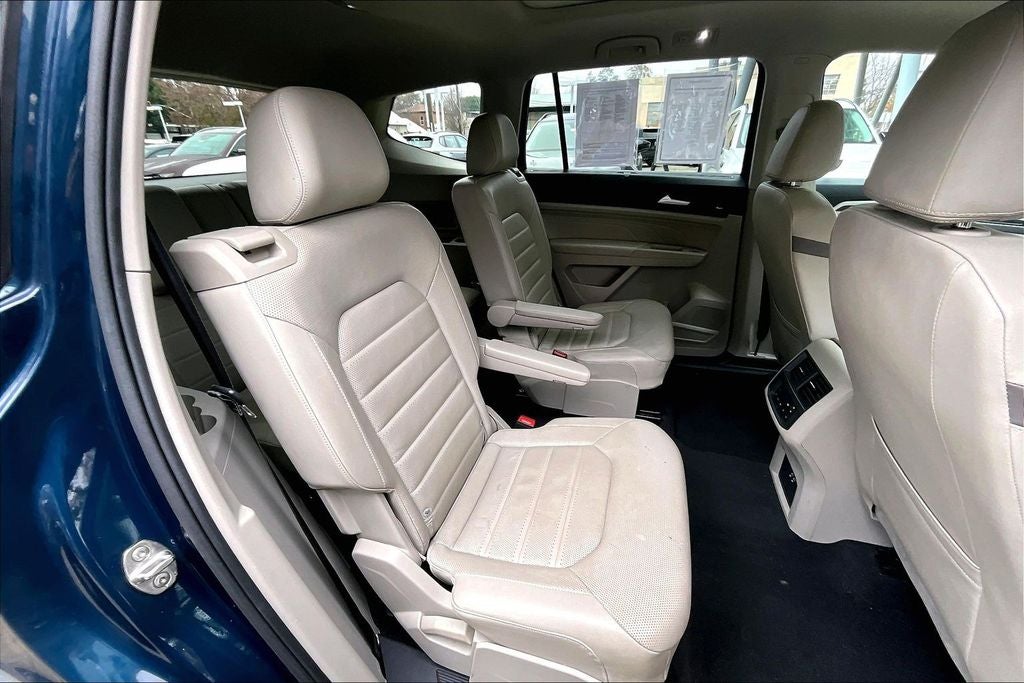 2022 Volkswagen Atlas 3.6L V6 SEL Premium R-Line