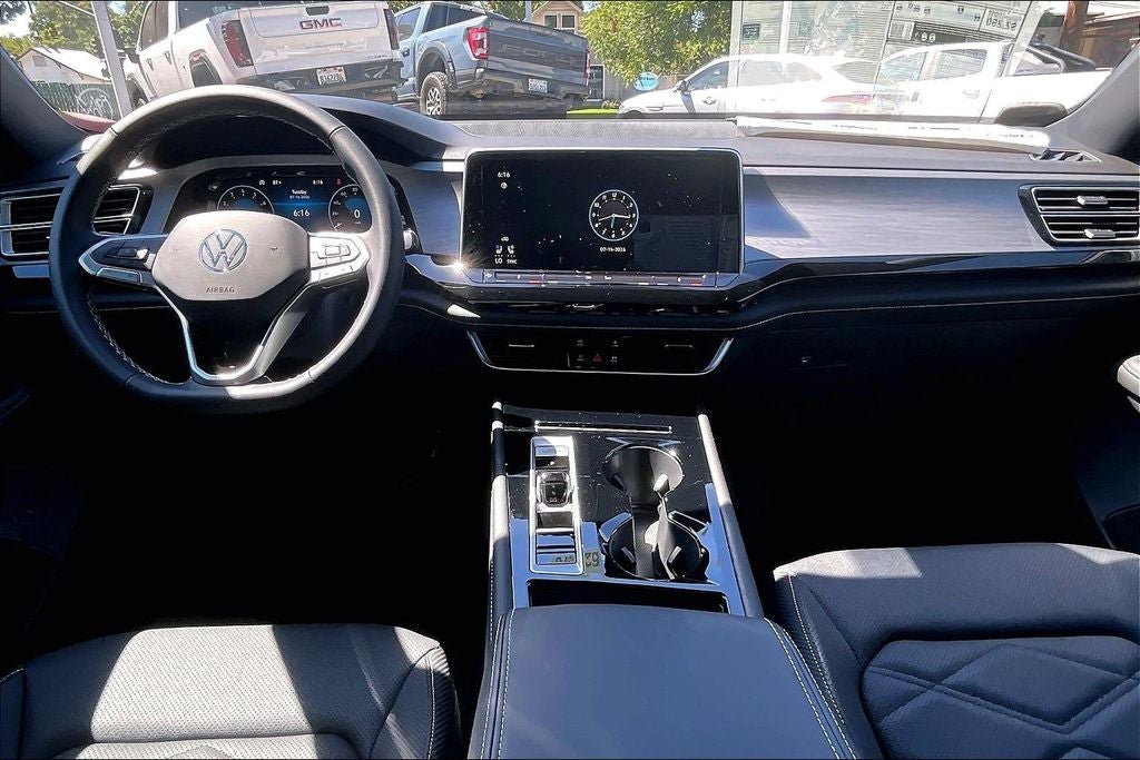 2026 Volkswagen Atlas Cross Sport 2.0T SE W/TECHNOLOGY