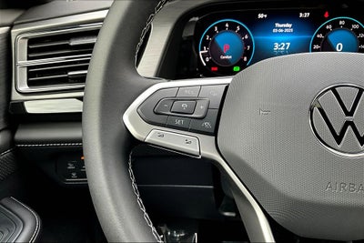 2025 Volkswagen Atlas Cross Sport 2.0T SE w/ Technology