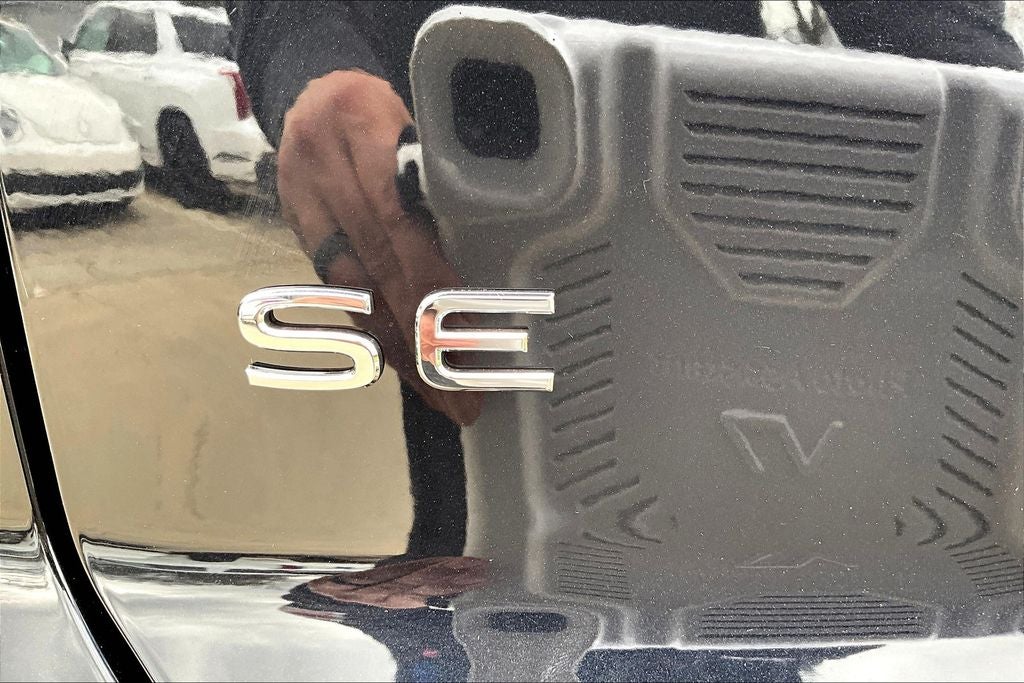 2025 Volkswagen Atlas Cross Sport 2.0T SE w/ Technology