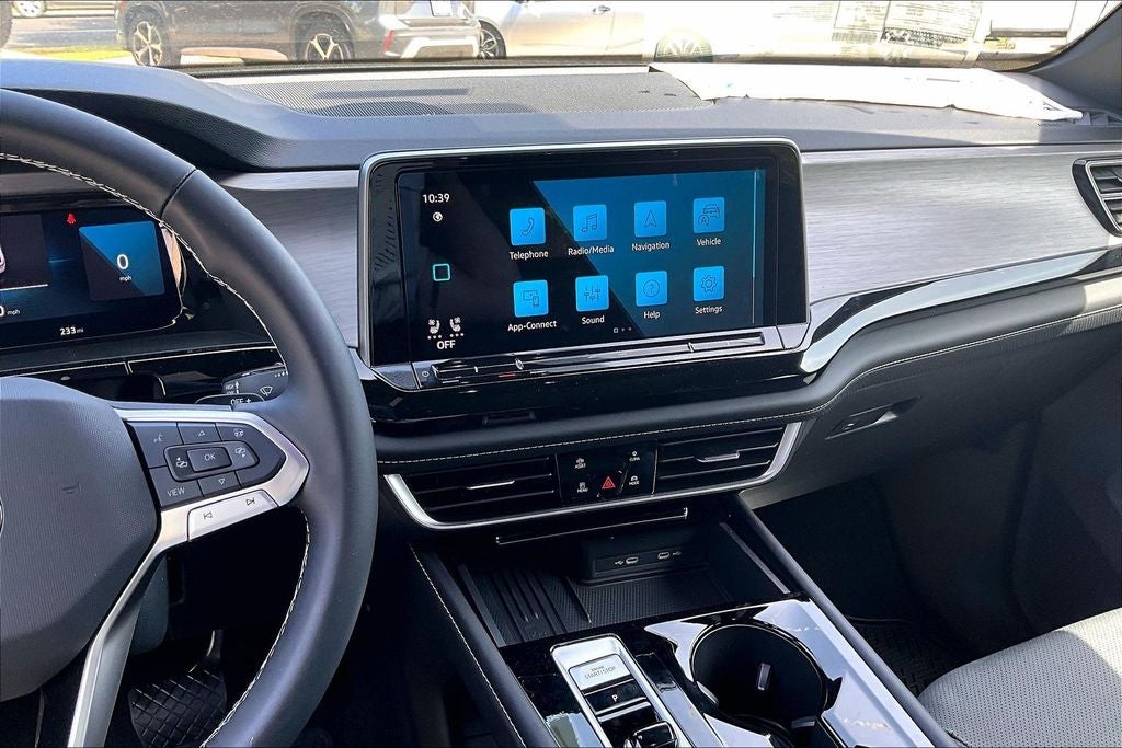 2026 Volkswagen Atlas Cross Sport 2.0T SE W/TECHNOLOGY