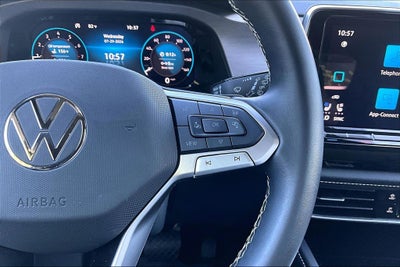 2026 Volkswagen Atlas Cross Sport 2.0T SE w/Technology