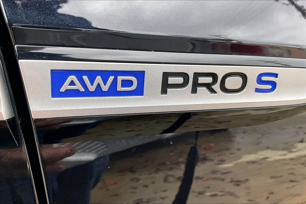 2023 Volkswagen ID.4 Pro S Plus