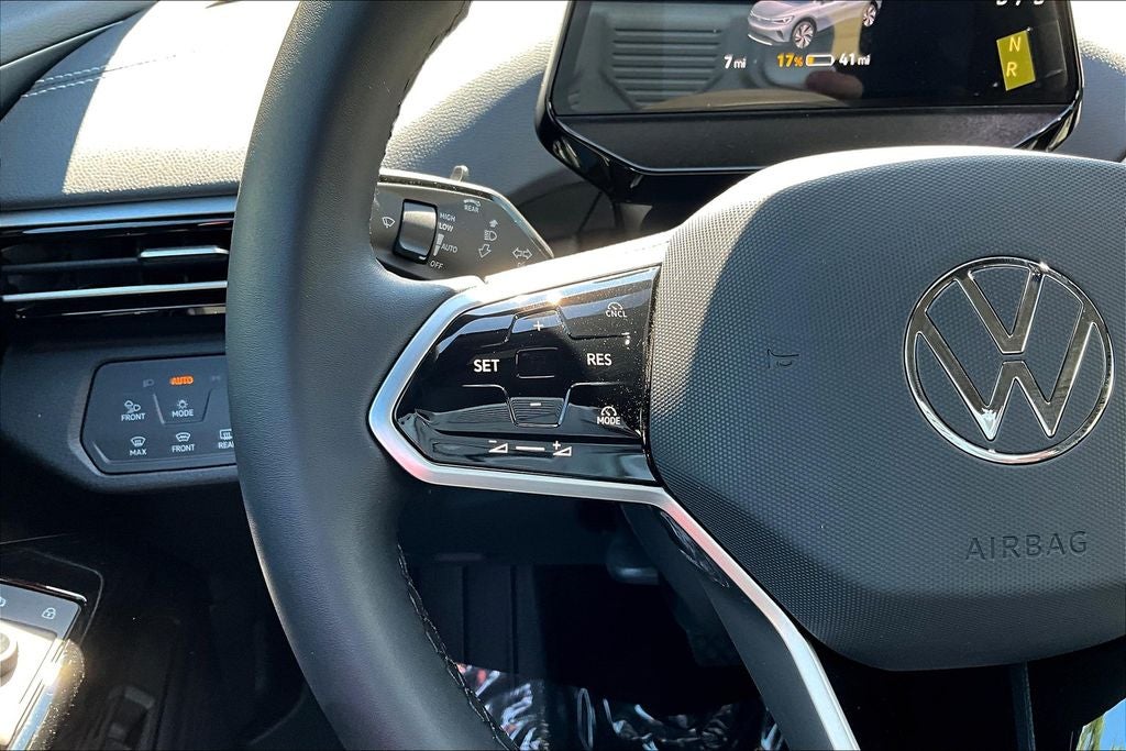 2025 Volkswagen ID.4 Pro S Plus