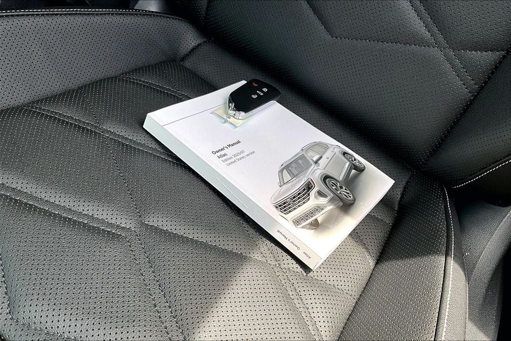 2026 Volkswagen Atlas 2.0T SE