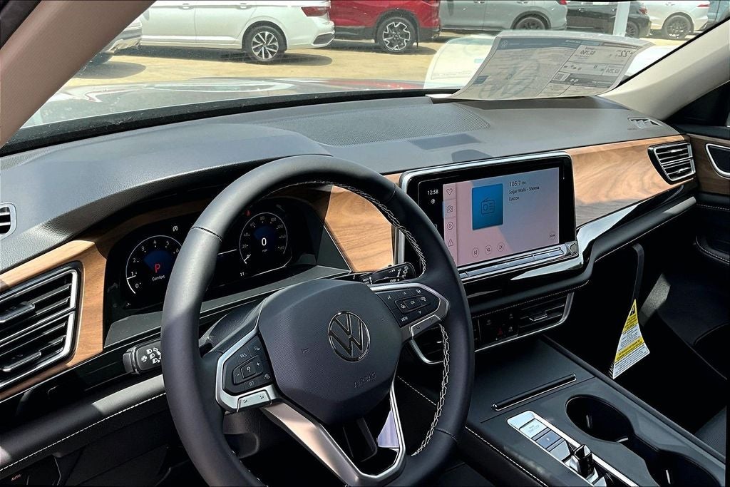 2026 Volkswagen Atlas 2.0T SE