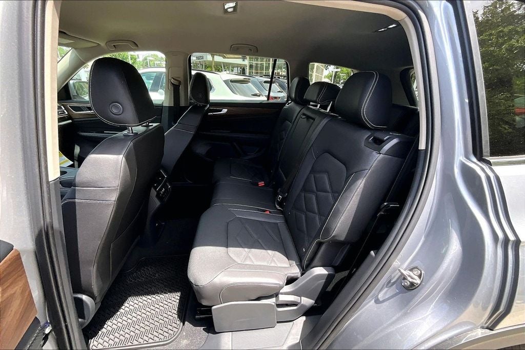 2026 Volkswagen Atlas 2.0T SE