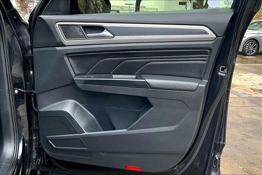 2020 Volkswagen Atlas Cross Sport 3.6L V6 SEL R-Line 4Motion