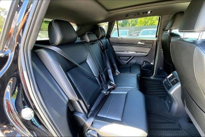 2022 Volkswagen Atlas Cross Sport 2.0T SEL R-Line