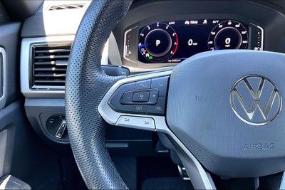 2022 Volkswagen Atlas Cross Sport 2.0T SEL R-Line