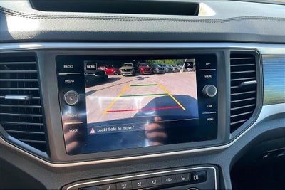 2020 Volkswagen Atlas 3.6L V6 SE w/Technology