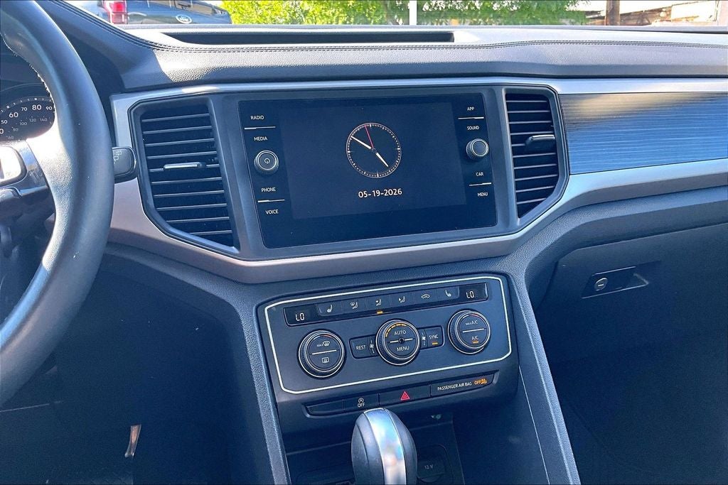 2020 Volkswagen Atlas 3.6L V6 SE w/Technology