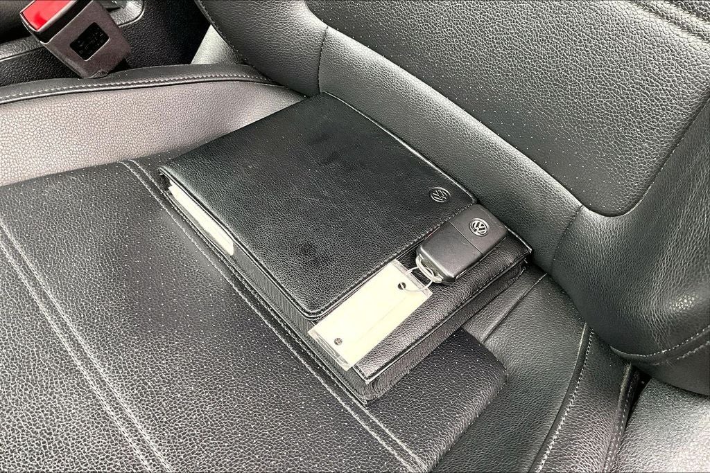 2018 Volkswagen Passat 2.0T SE