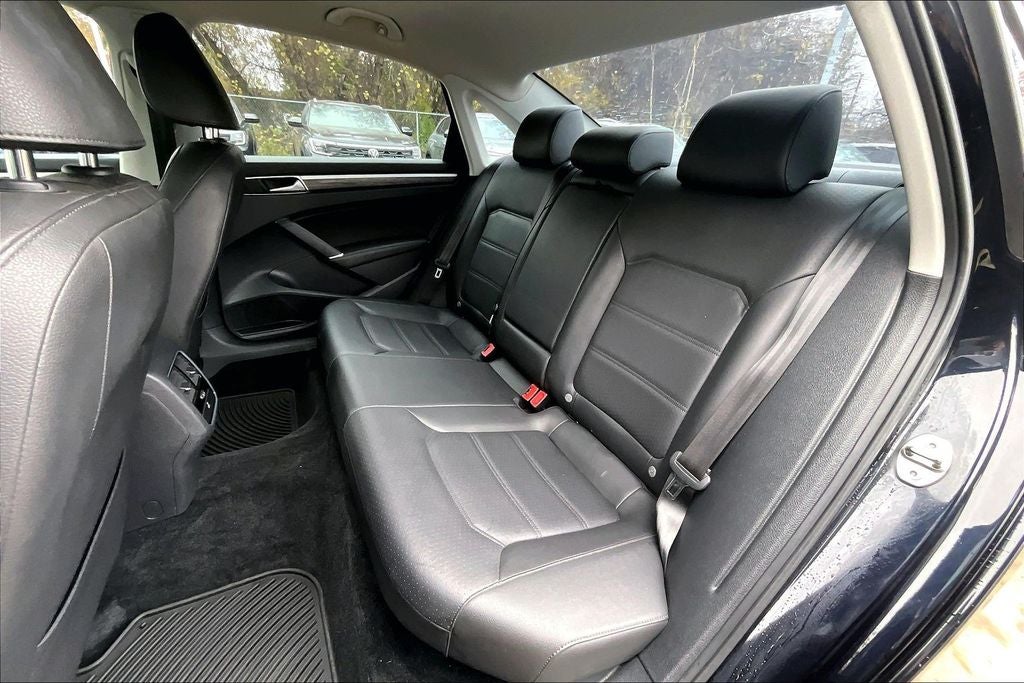 2018 Volkswagen Passat 2.0T SE