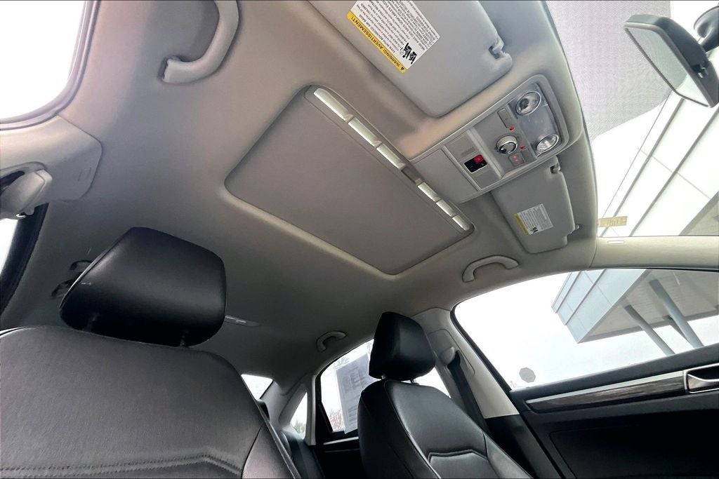 2018 Volkswagen Passat 2.0T SE