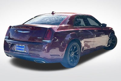 2019 Chrysler 300 Touring