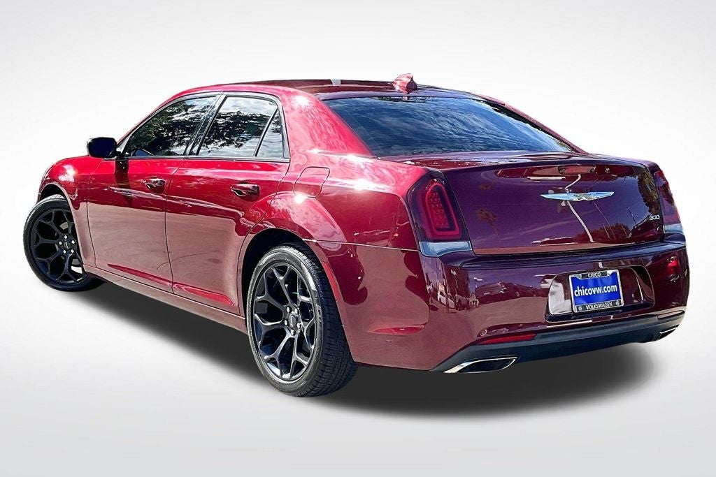 2019 Chrysler 300 Touring