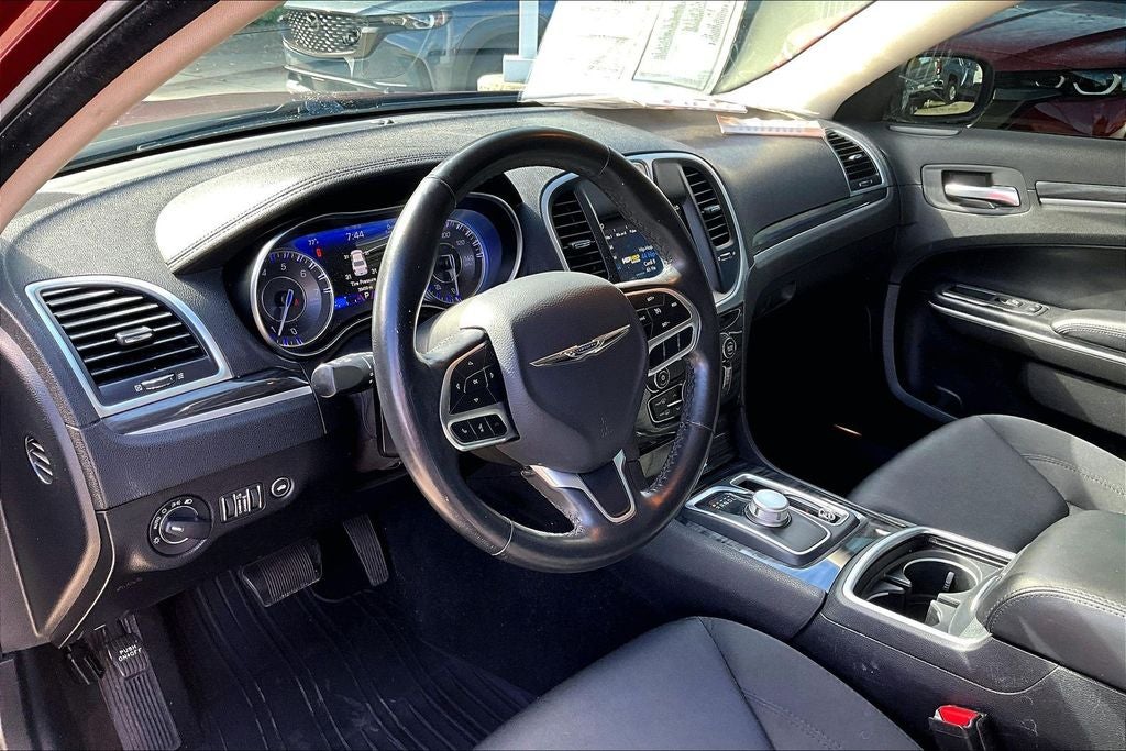 2019 Chrysler 300 Touring