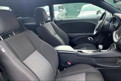 2022 Dodge Challenger SXT