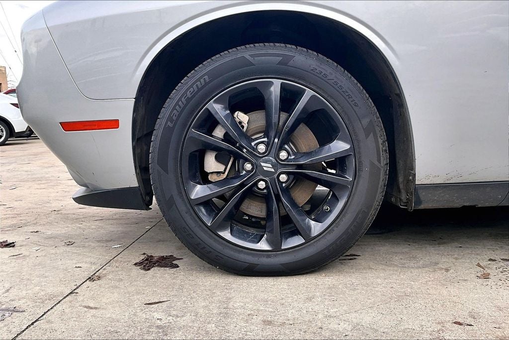 2022 Dodge Challenger SXT