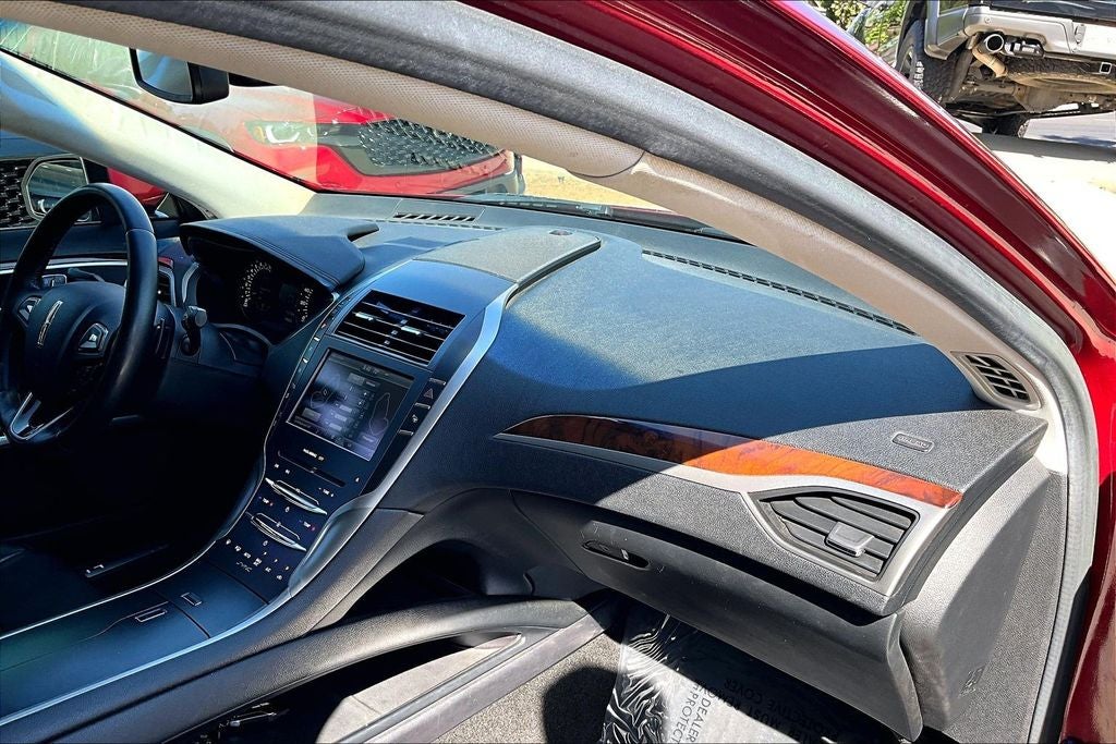 2016 Lincoln MKZ Base
